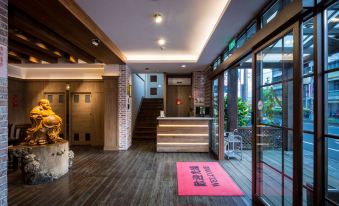 Jintang Hot Spring Hostel