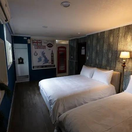 May Rooms Taipei NTU Отели рядом с достопримечательностью «Станция метро Dapinglin»