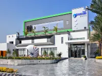 Divecube Hotel Hotels near Tunghai University