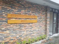 Central Plaza Hotel