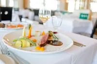 Hotel Lac Brome Hotels in Lac-Brome