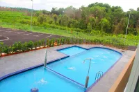 906 Premier Hotel Hotels in Batu Berendam