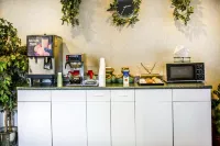 Rodeway Inn Moosic - Scranton Hotels in Moosic
