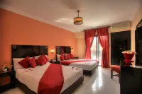 Mont Gueliz Hotels near Halima Saadia mosque