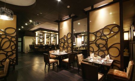 Amora NeoLuxe Suites Hotel - Housity