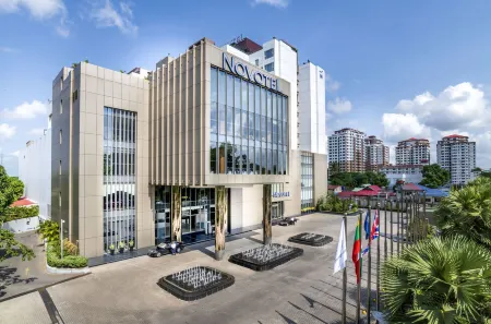 Novotel Yangon Max