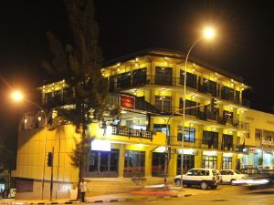 グローリア ホテル