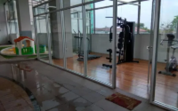 Diajeng Room Near Ipdn