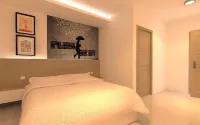 Front One Inn Sidoarjo Hotels in Buduran