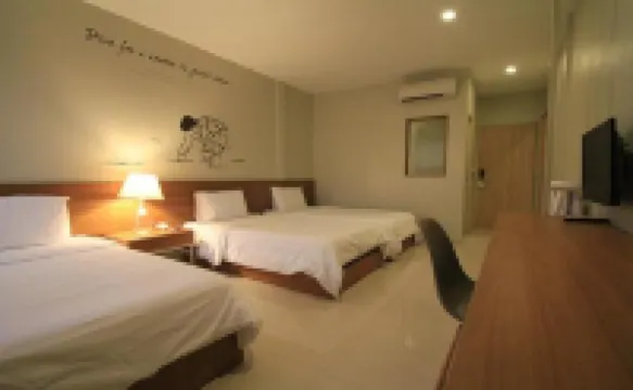 Chern Bangkok Hotels near Wat Suthat