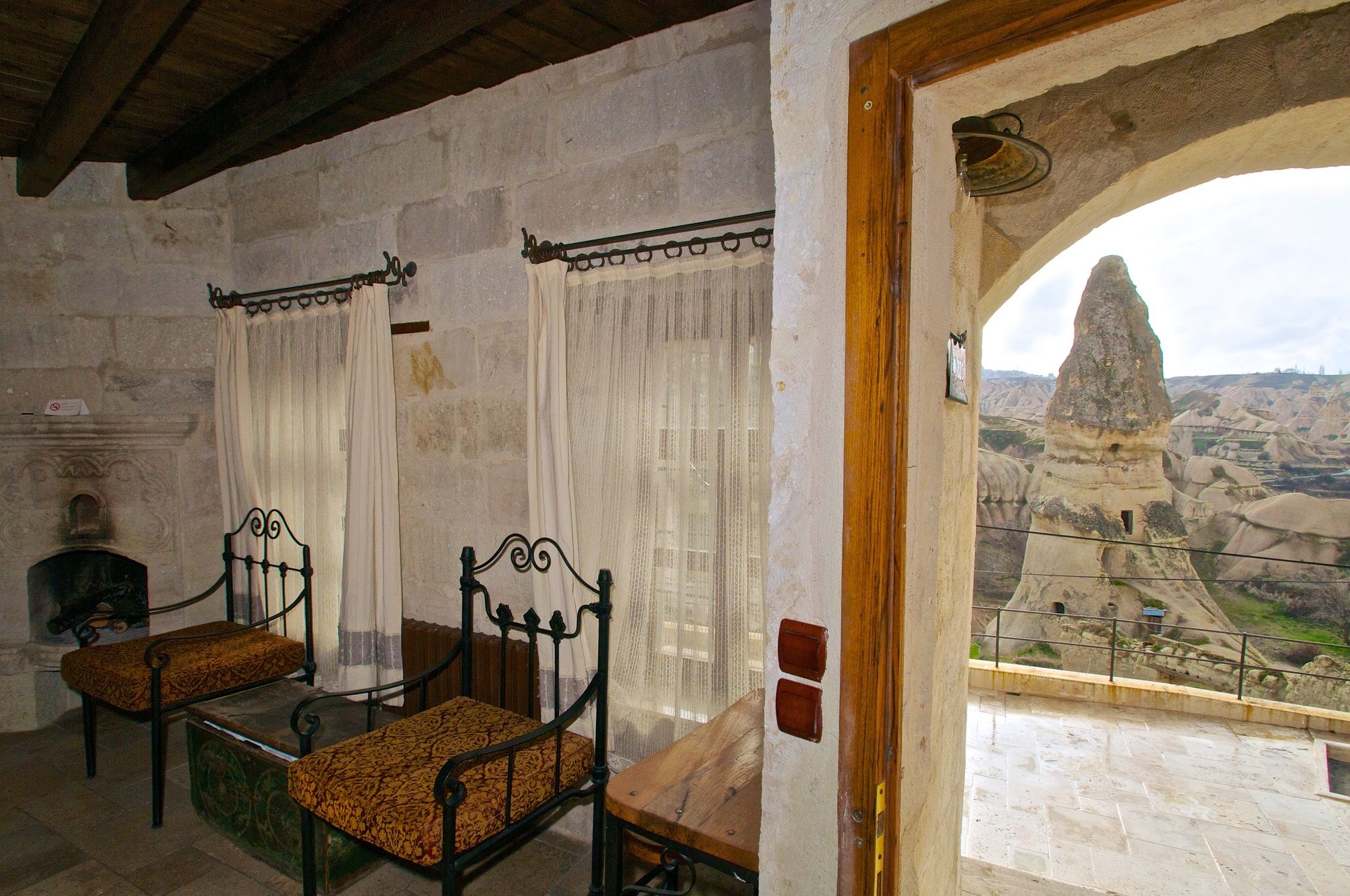 Sultan Cave Suites