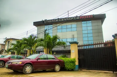 Silver Grandeur Hotel Hotel a Mushin