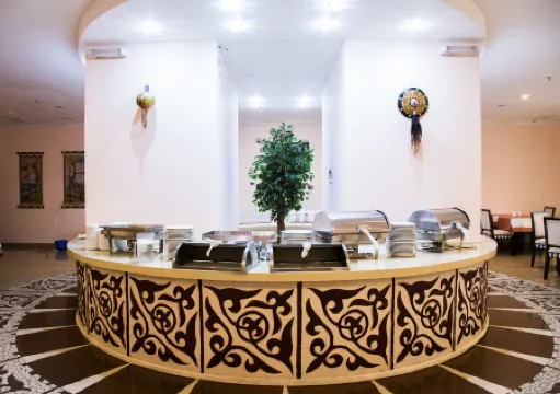 Отель Тенгри Отели рядом с достопримечательностью «Евразийский национальный университет, факультет социальных наук»