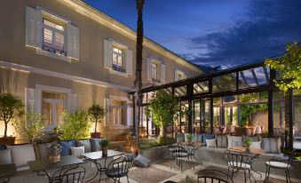 Almayer Art & Heritage Adults Only Hotel and Dépendance Rooms