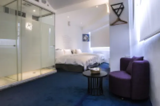 Time Flyer Hotel Hotels near National Museum of Natural Science