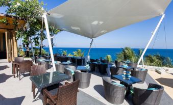 Cape Sienna Gourmet Hotel & Villas