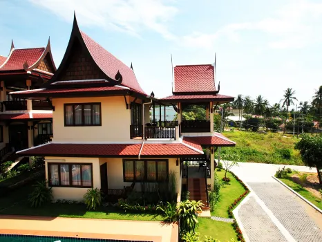 Crystal Samui Villa Hotels near Khon Thai Restaurant