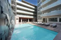 4R Miramar Calafell Hôtels à : Segur de Calafell