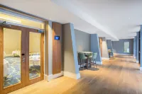 Crowne Plaza Gerrards Cross Hotels in Beaconsfield