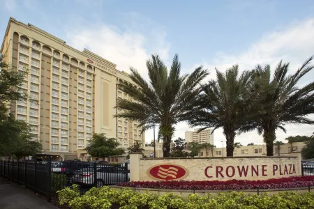 Crowne Plaza Orlando-Downtown Отели рядом с достопримечательностью «Harry P Leu Gardens»