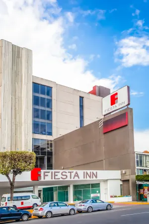 Fiesta Inn Tlalnepantla Отели в г. Тлалнепантла
