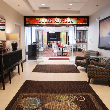 Holiday Inn NATIONAL AIRPORT/CRYSTAL CITY by IHG Отели в г. Арлингтон
