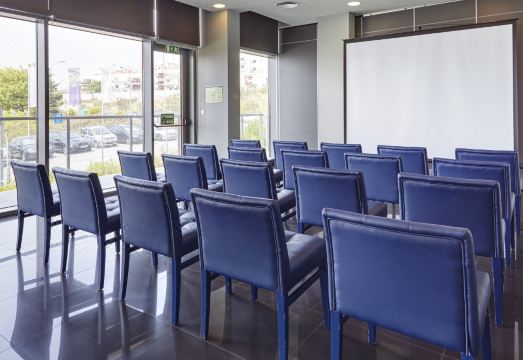 Holiday Inn Express LISBON