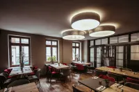 Alexxanders Hotel & Boardinghouse, Restaurant - breakfast