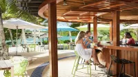 Holiday Inn Resort Vanuatu - bar