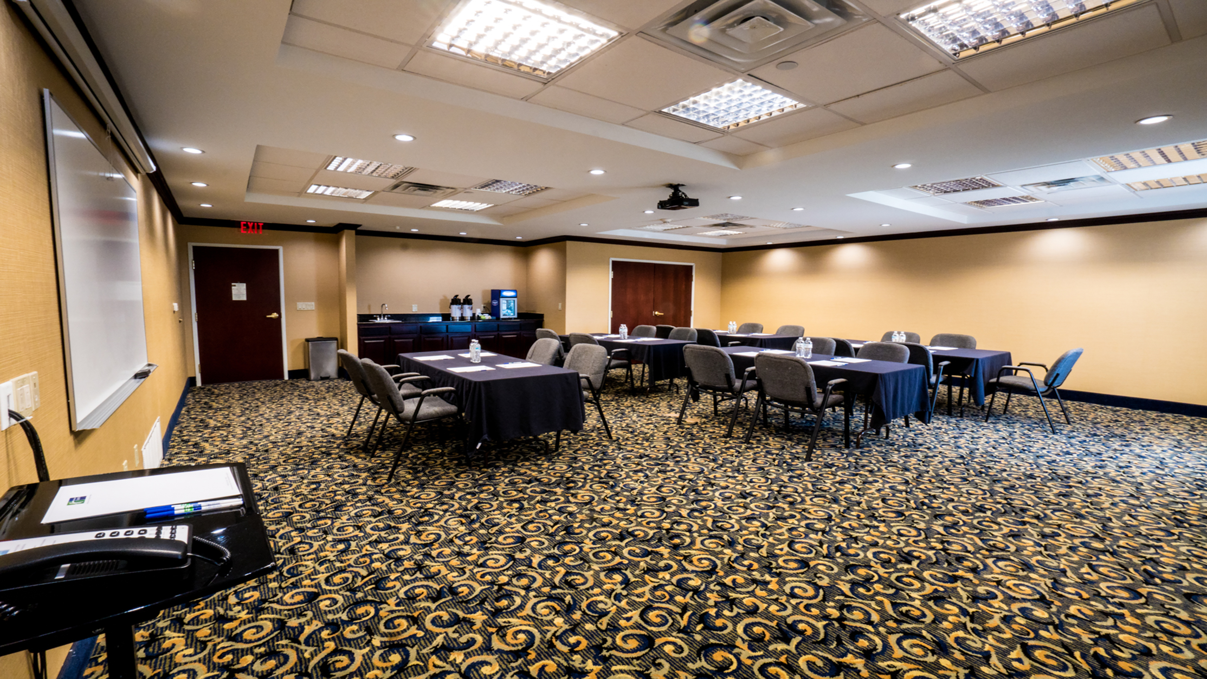 Holiday Inn Express Hotel & Suites Pampa, an Ihg Hotel