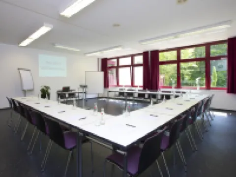 Azk Arbeitnehmer-Zentrum Königswinter Hotéis em Konigswinter