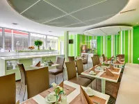 Attimo Hotel Stuttgart Hotels near Neckar Park
