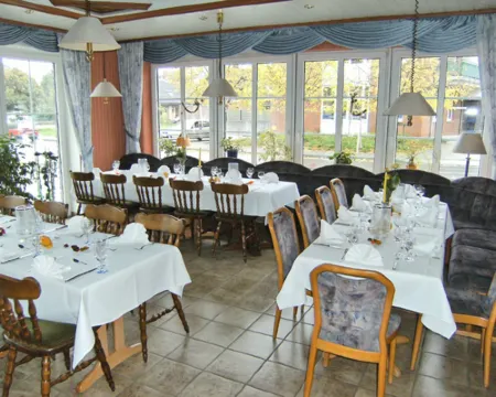 Hotel Lindenhof Hotels in Rees