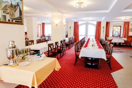 Hotel Gasthof Haas Отели в г. Верхний Пфальц