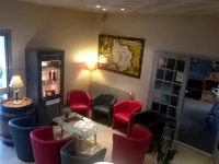Logis les Charmilles Chalon-Sur-Saône Sud Hotels in Lux