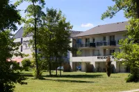 Hôtel Best of Both - Divonne-Les-Bains Hotel di Divonne-les-Bains