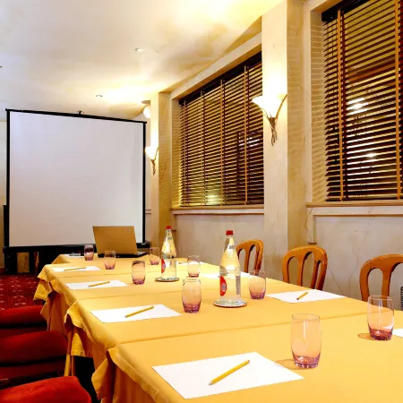 Logis Hôtel Restaurant le Medicis