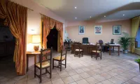 Anne de Beaujeu Hotels in Gien