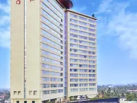 Kochi Marriott Hotel Hotels near CUSAT