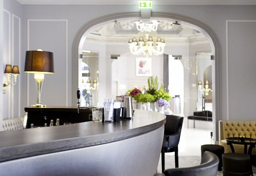 호텔 당글테르 쾨벤하운의 웅장한 로비