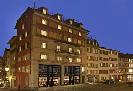 Widder Hotel - Zurichs Luxury Hideaway Отели рядом с достопримечательностью «HWZ Zurich University of Applied Sciences in Business Administration»
