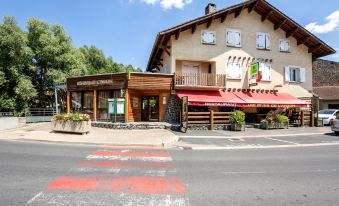 Logis Hotel Restaurant Auberge les Rives de l'Arzon