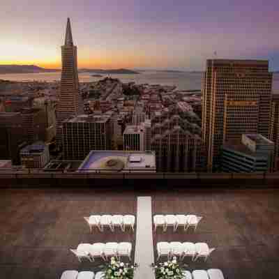 Four Seasons Hotel San Francisco at Embarcadero Hotel Exterior
