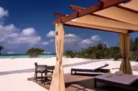 The Ritz-Carlton, Aruba - Romantic