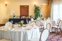 Hotel Los Gatos Hotels in Saratoga