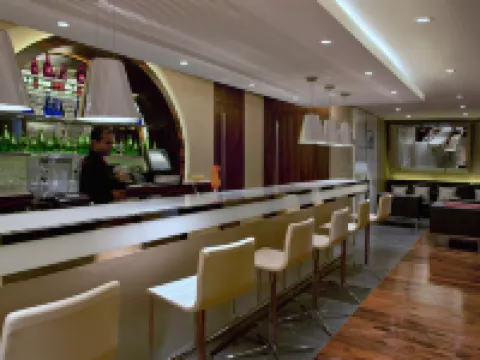 セントロ アル マンハル バイ ロタナ アブダビのホテル