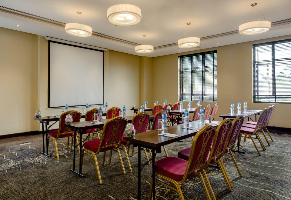 Protea Hotel Ikeja SelectOver view