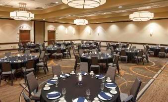 Sheraton Sioux Falls & Convention Center