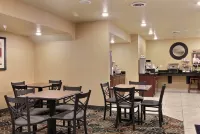 Cobblestone Inn & Suites - Linton Hotels in Linton