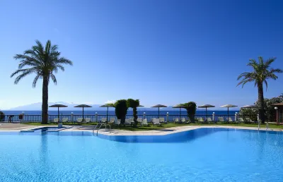 Dimitra Beach Hotel & Suites Hotel in zona Agios Fokas Beach